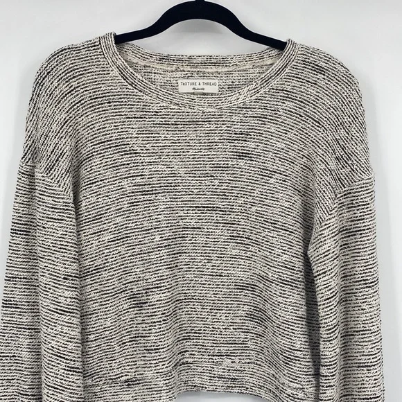 Madewell Texture and Thread Black and Cream Balloon Sleeve Sweater - Picture 3 of 11